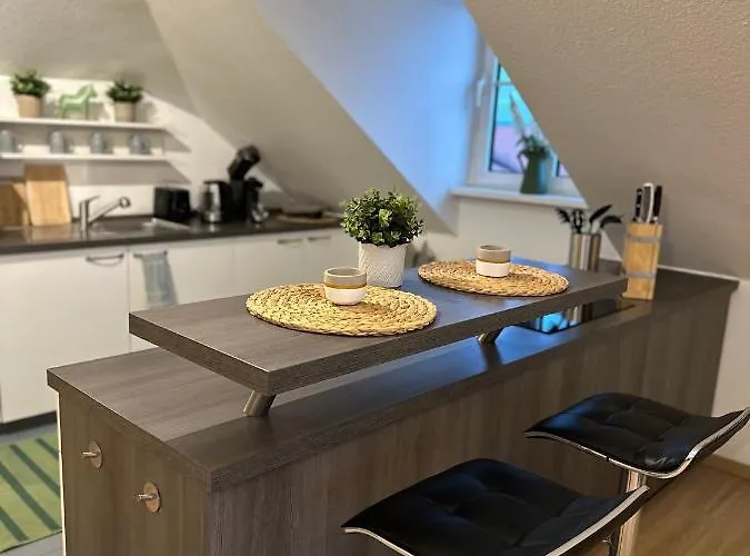 Oasis - Wohnen Am Elbtal - Balkon - Netflix - Tiefgarage *