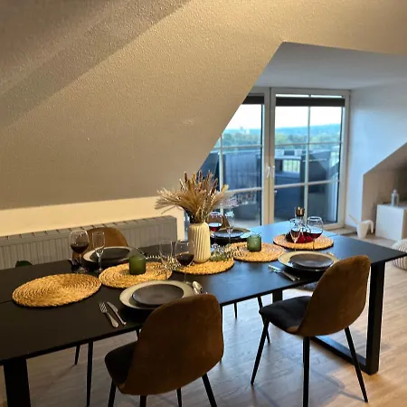 Oasis - Wohnen Am Elbtal - Balkon - Netflix - Tiefgarage * Dresde